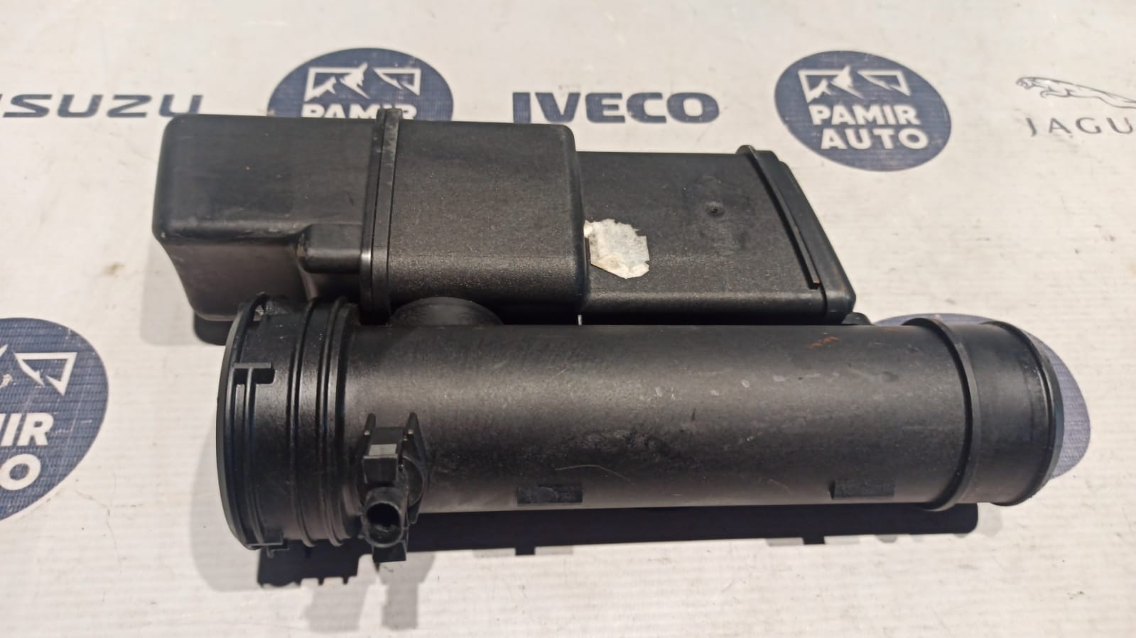 Резонатор воздушного фильтра Mercedes E/W211 2002-2009