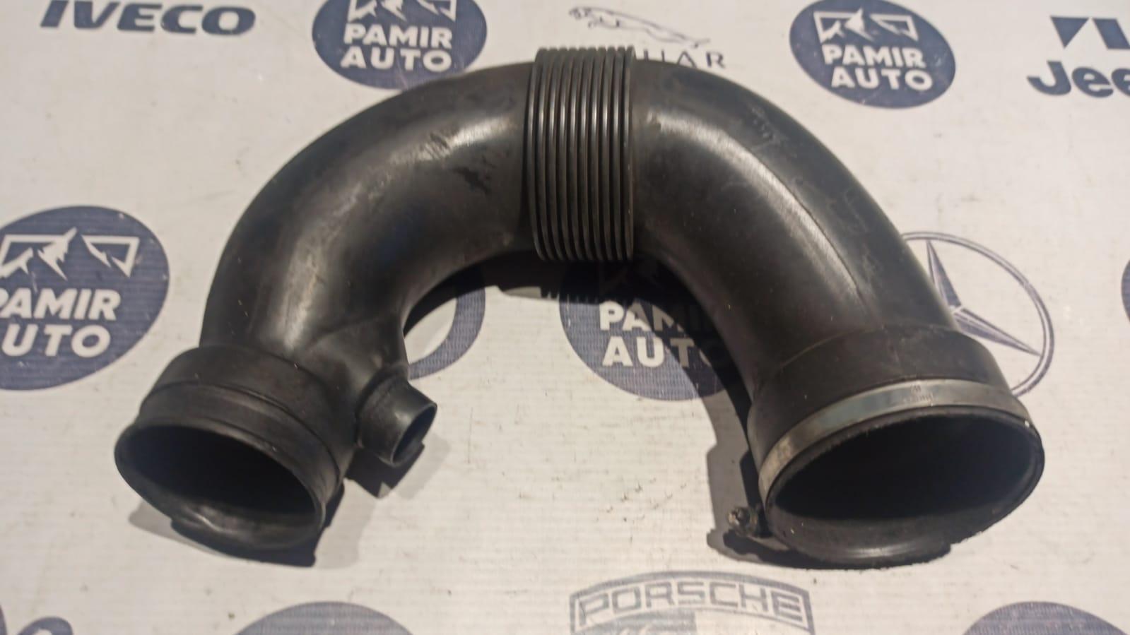Патрубок воздушного фильтра Mercedes E/W210 1995-2003