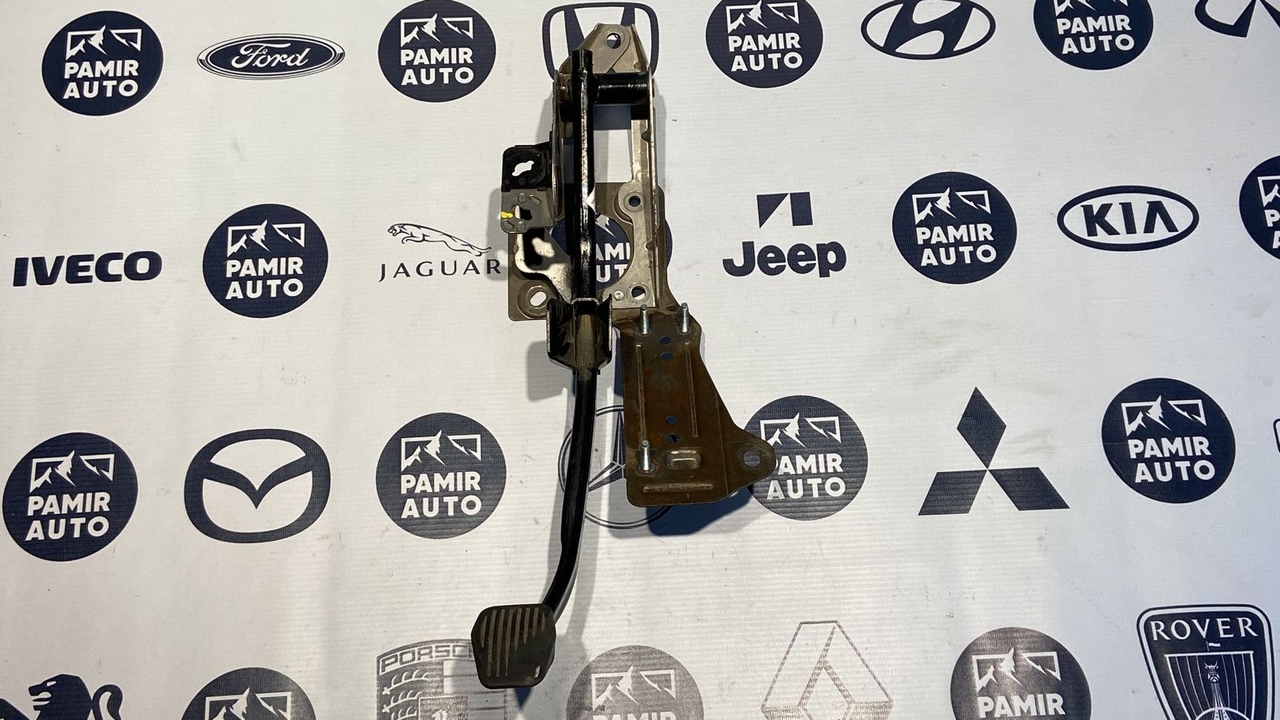 Педаль тормоза Ford C-Max 2003-2010