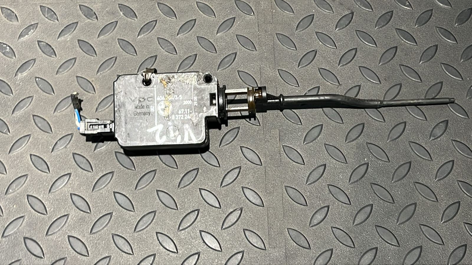 Активатор замка крышки топливного бака  BMW 3/E46 1998-2007