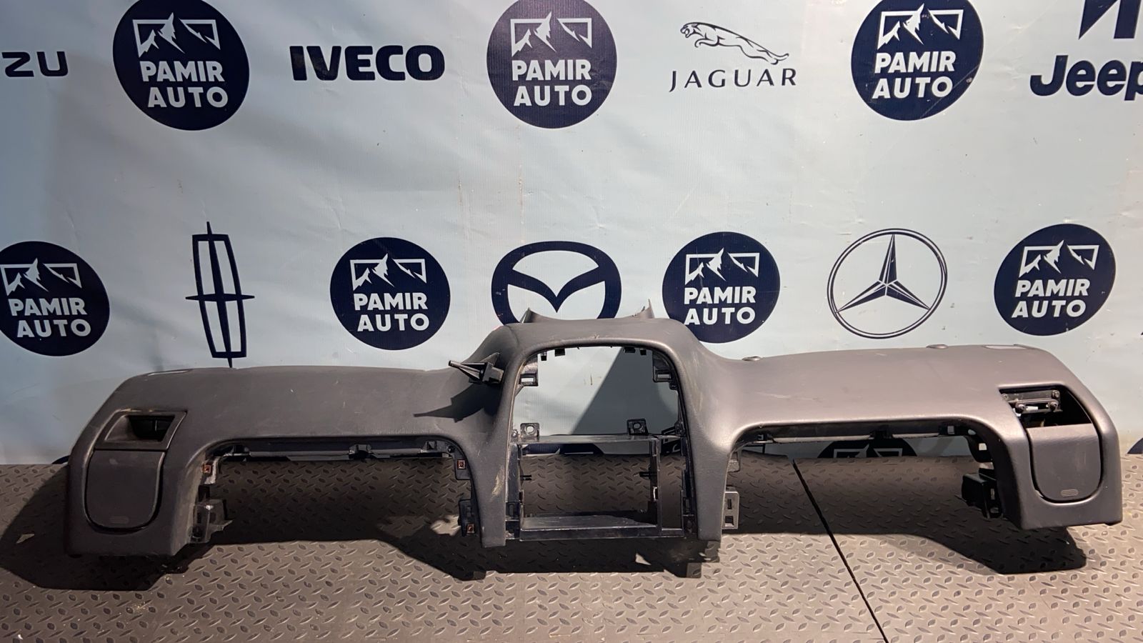 Торпедо нижняя часть Mercedes M/W163 1997-2005