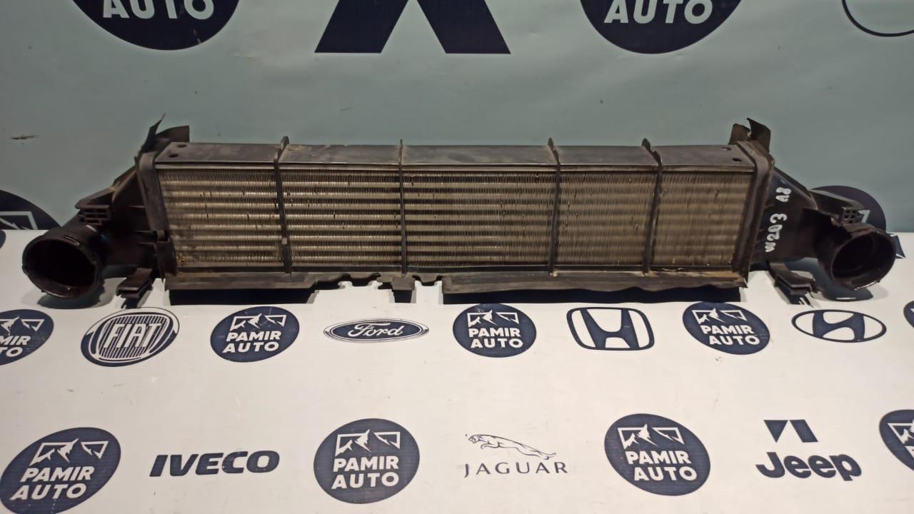 Интеркулер Mercedes C/W203 2000-2008