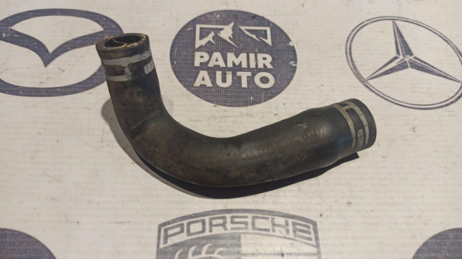 Патрубок ОЖ Mercedes E/W210 1995-2003