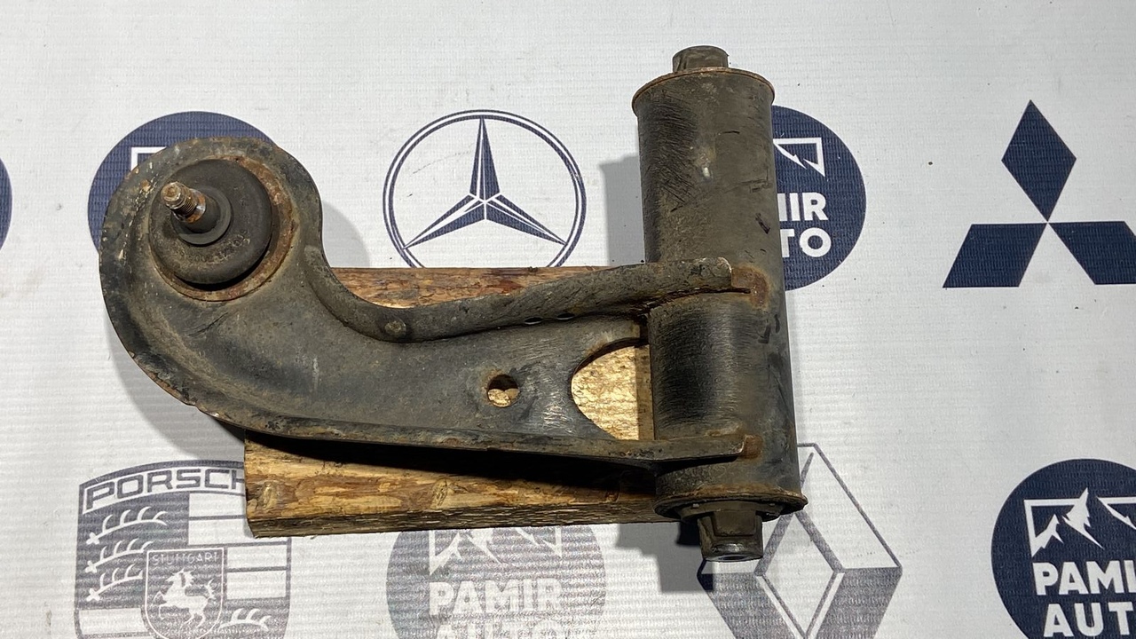 Рычаг передний правый  Mercedes E/W210 1995-2003