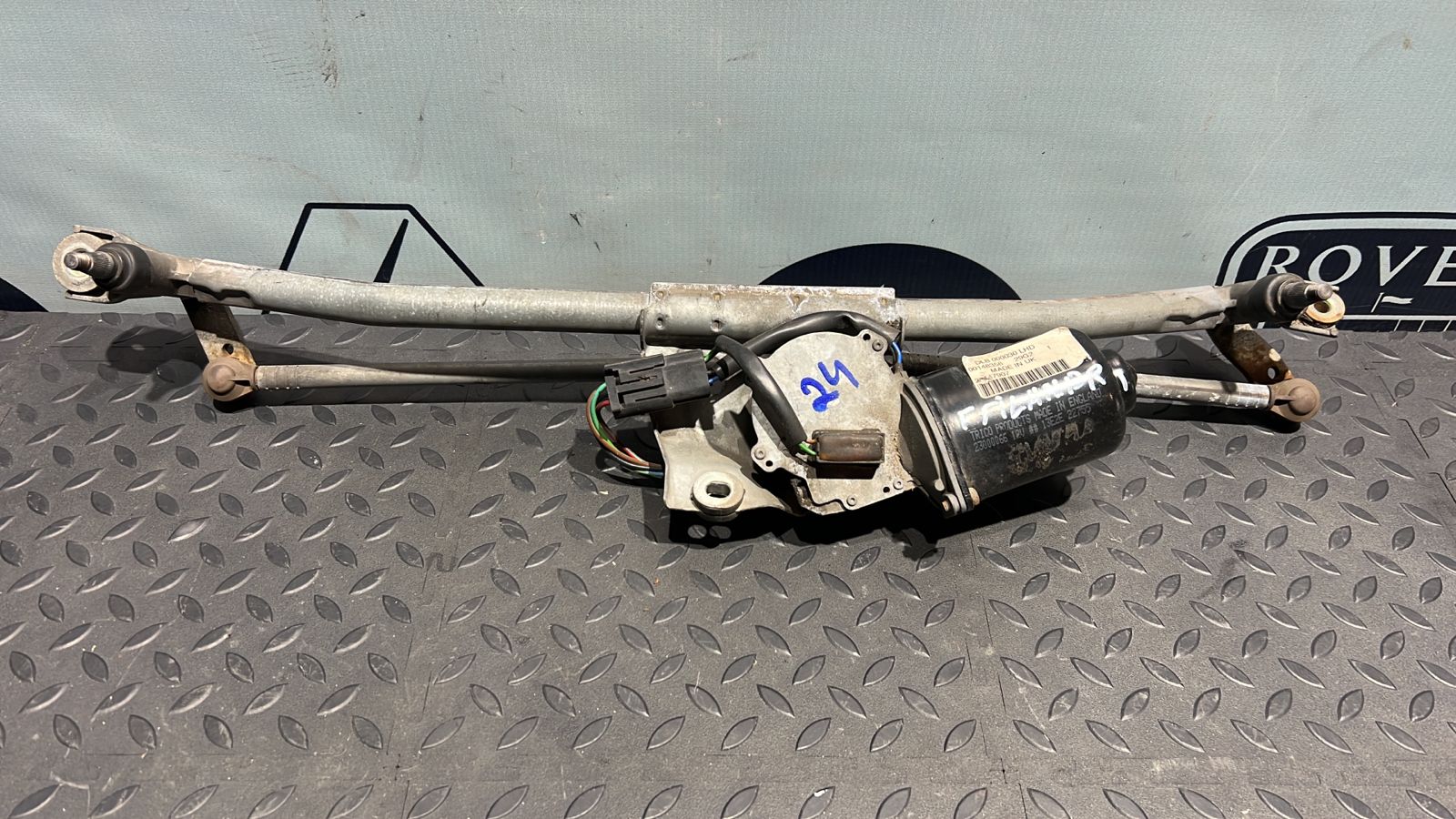 Трапеция стеклоочистителя Land Rover Freelander 1998-2006