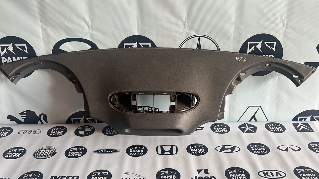 Накладка на торпедо Mercedes Sprinter/W901-W909 1995-н.в.