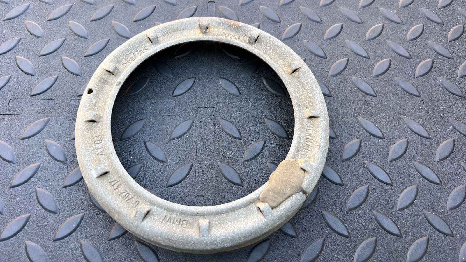 Гайка топливного насоса BMW 3/E46 1998-2007