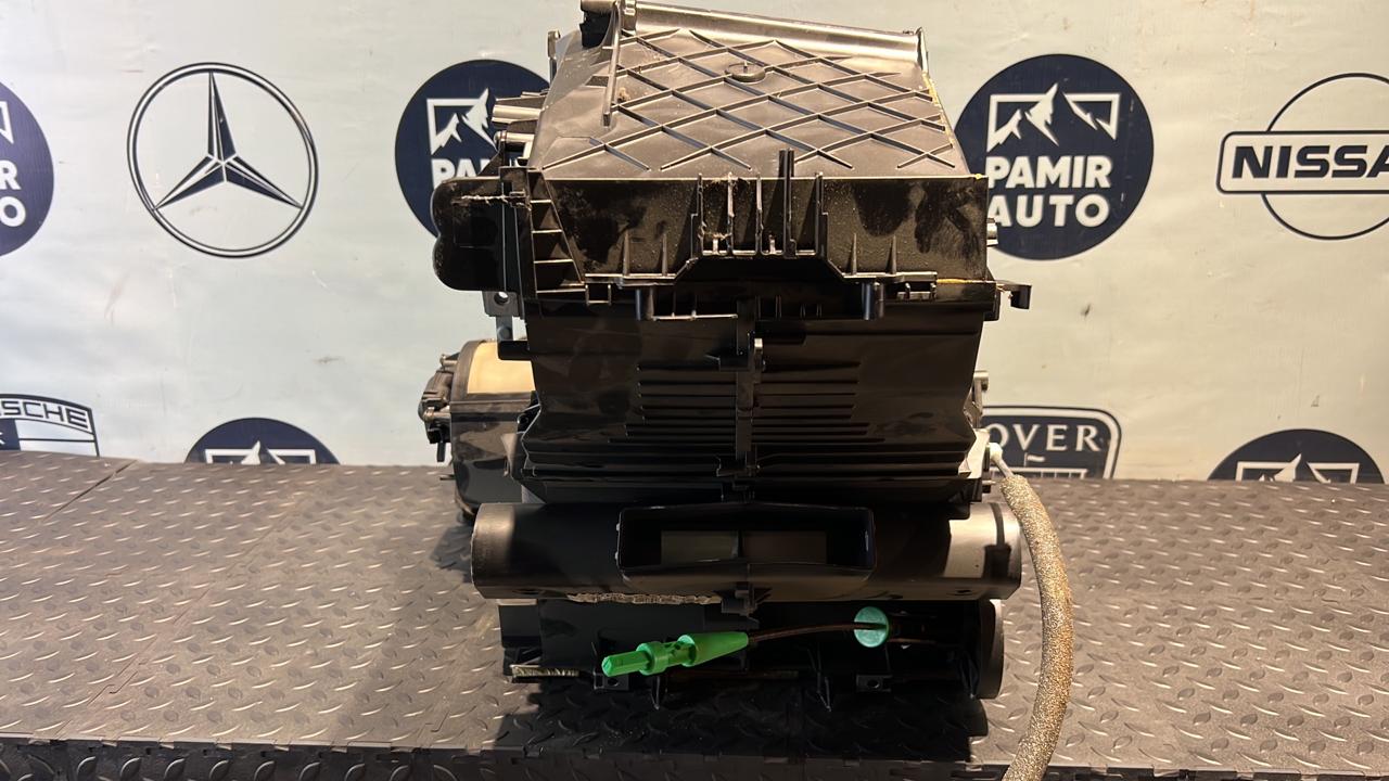 Корпус отопителя Ford Focus/2 2004-2011