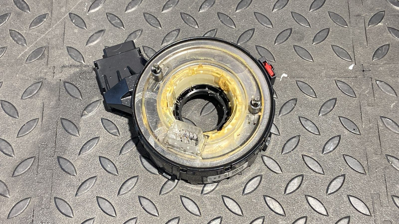 Механизм подрулевой (Шлейф) Volkswagen Golf/5 2003-2009