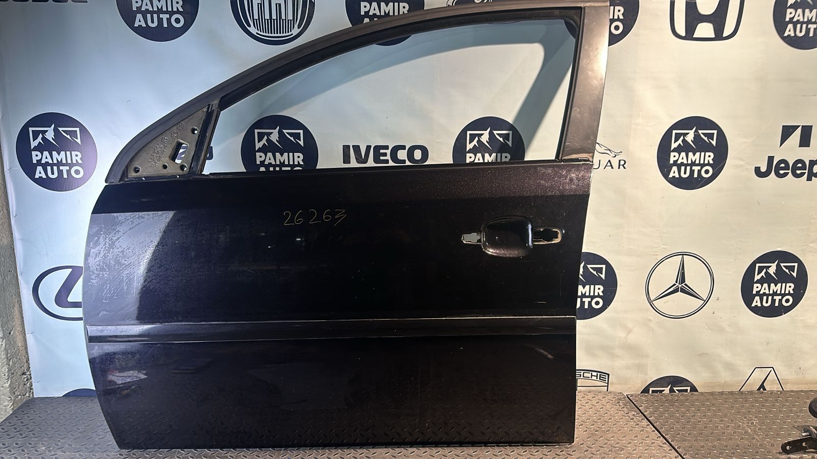 Дверь передняя левая Opel Signum 2003-2008