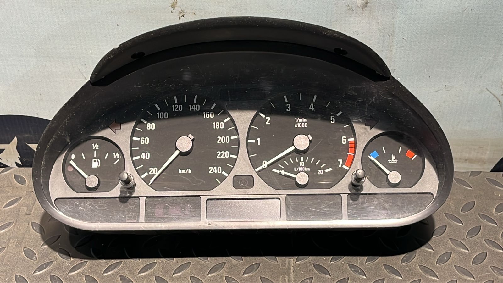 Комбинация приборов (Щиток) BMW 3/E46 1998-2007