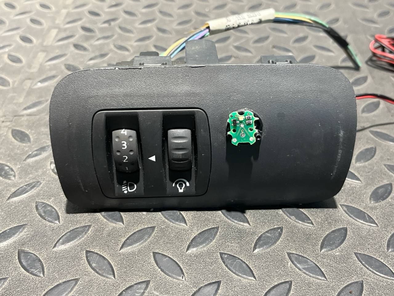 Кнопка корректора фар Renault Megane/2 2002-2009