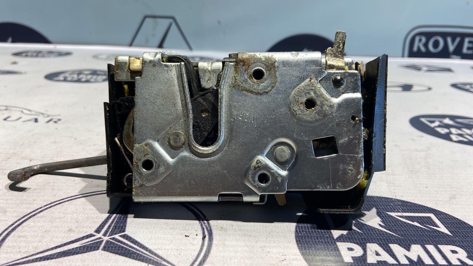 Замок двери задний правый Land Rover Freelander 1998-2006