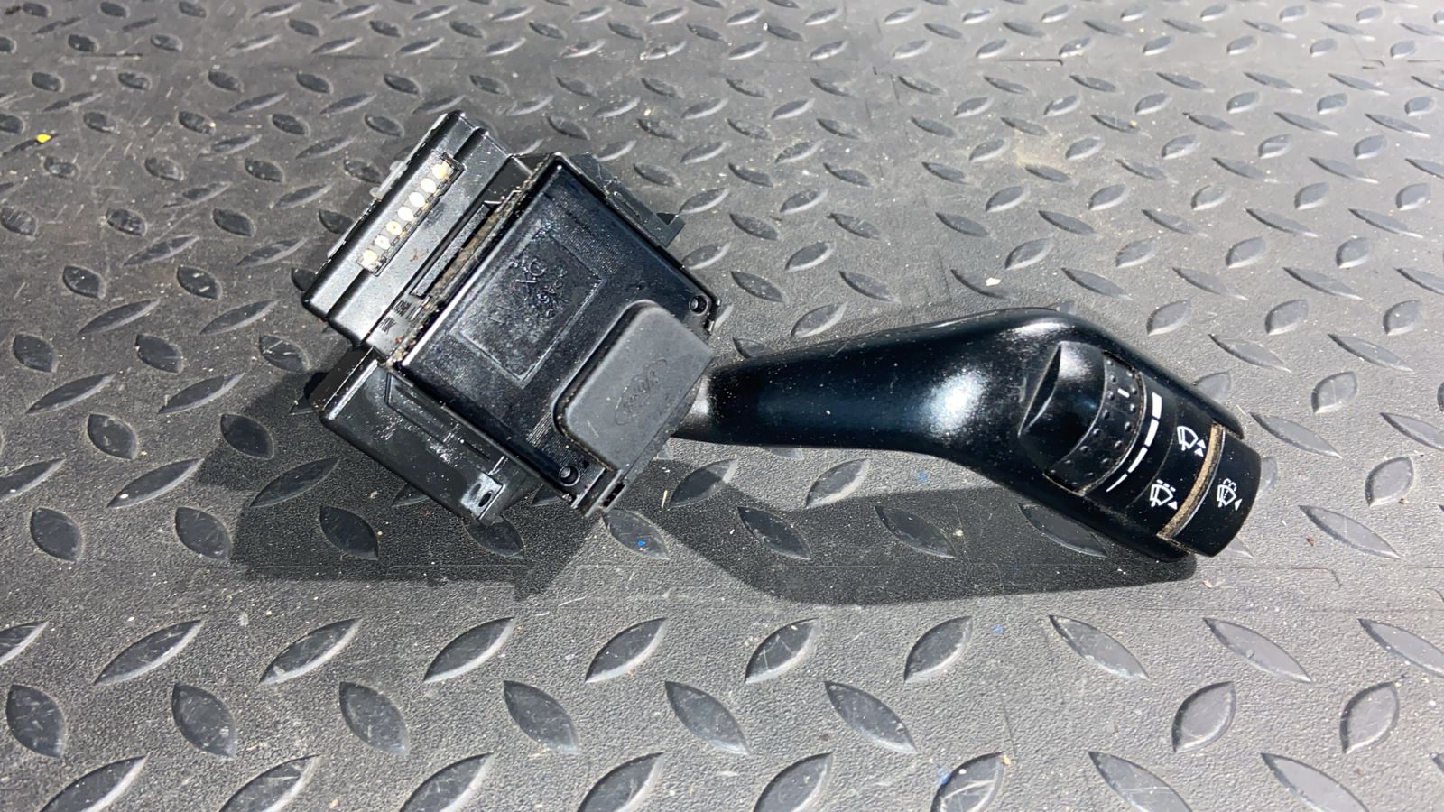 Переключатель стеклоочистителя Ford Transit 2006-2013