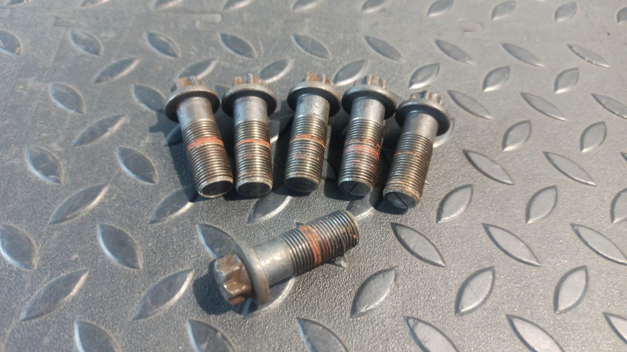 Болт маховика Ford Mondeo/3 2000-2007