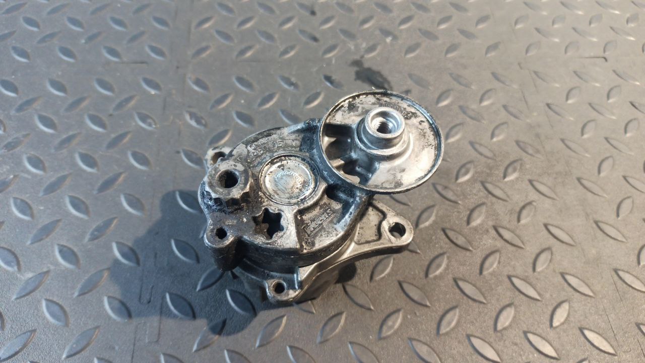 Натяжитель ремня Mercedes Vito/W638 1996-2003