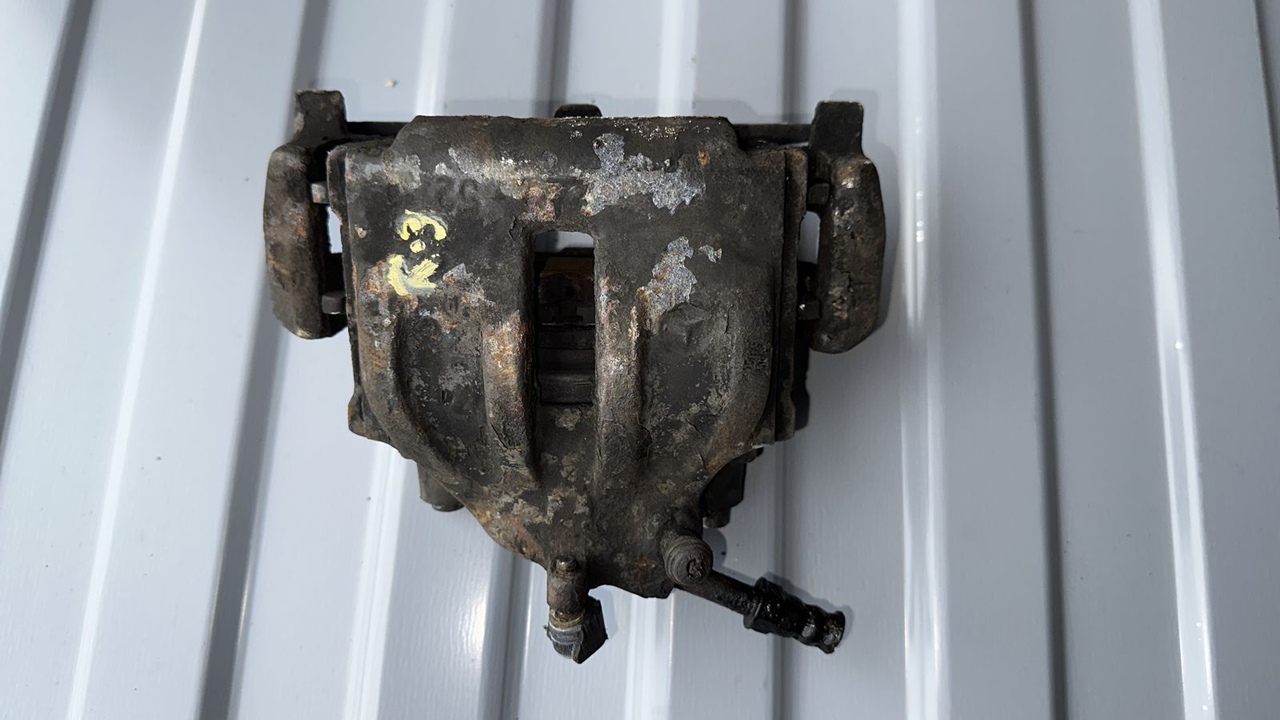 Суппорт задний правый Mercedes Sprinter/W901-W909 1995-н.в.