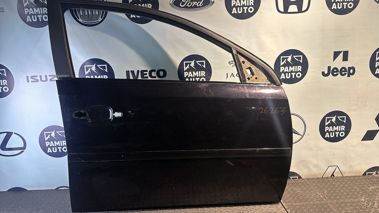 Дверь передняя правая Opel Signum 2003-2008