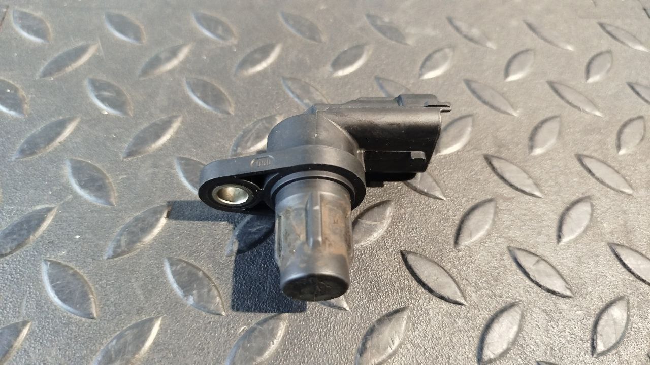 Датчик положения распредвала Opel Astra/H 2004-2014