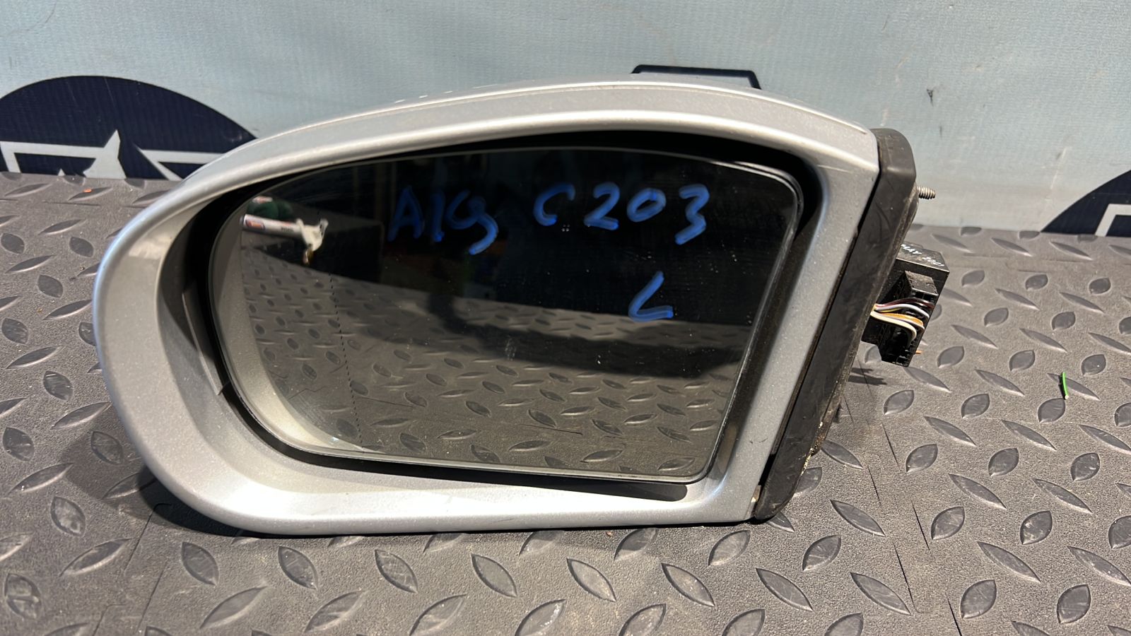 Зеркало левое Mercedes C/W203 2000-2008