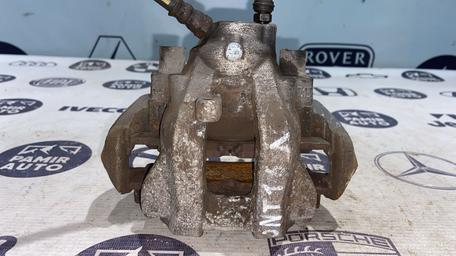 Суппорт задний левый Mercedes E/W211 2002-2009