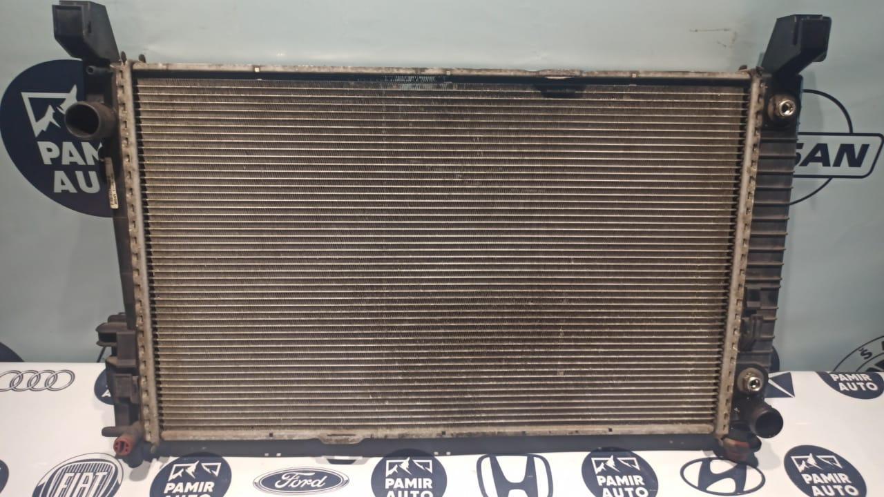 Радиатор ОЖ Mercedes B/W245 2005-2011