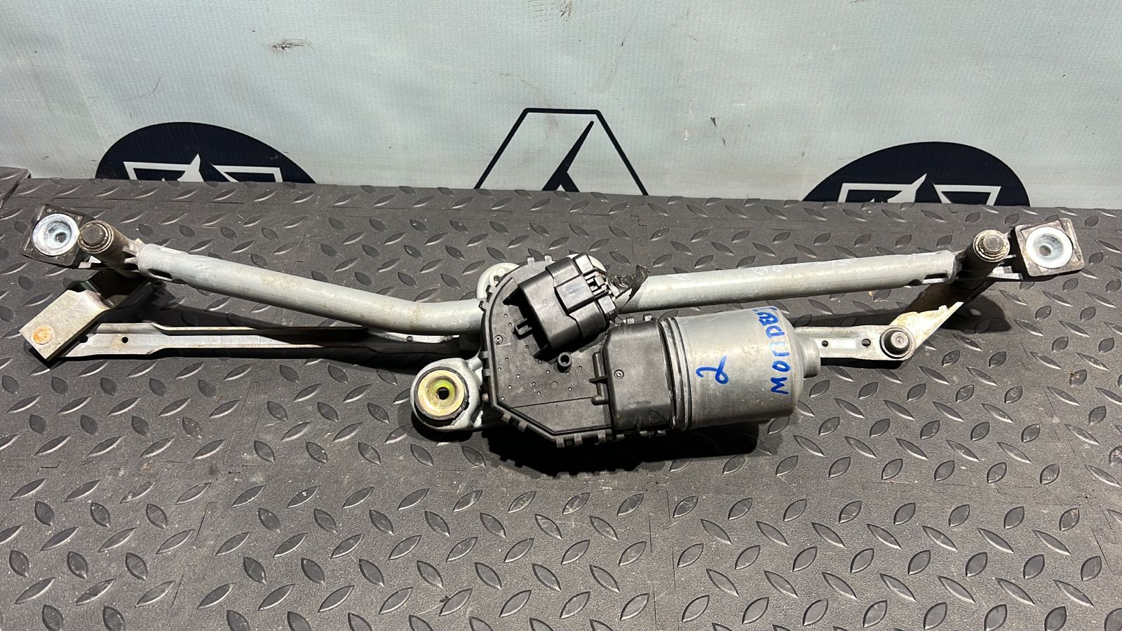 Трапеция стеклоочистителя Ford Mondeo/3 2000-2007