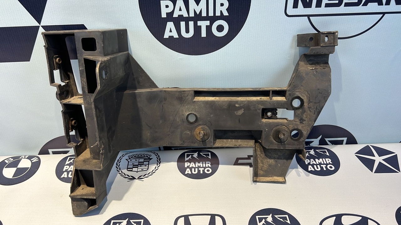 Кронштейн бампера задний левый Opel Movano/A 2003-2010