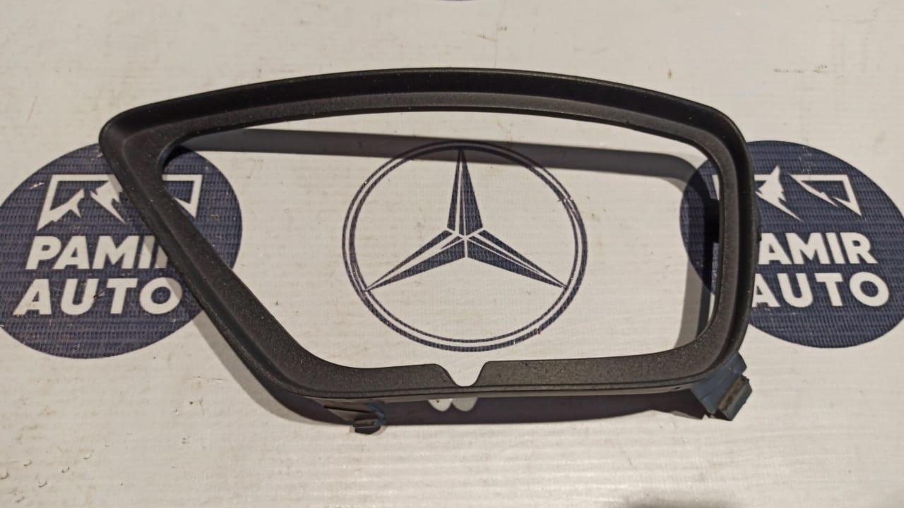 Накладка фары противотуманной левая Ford Focus 1998-2007