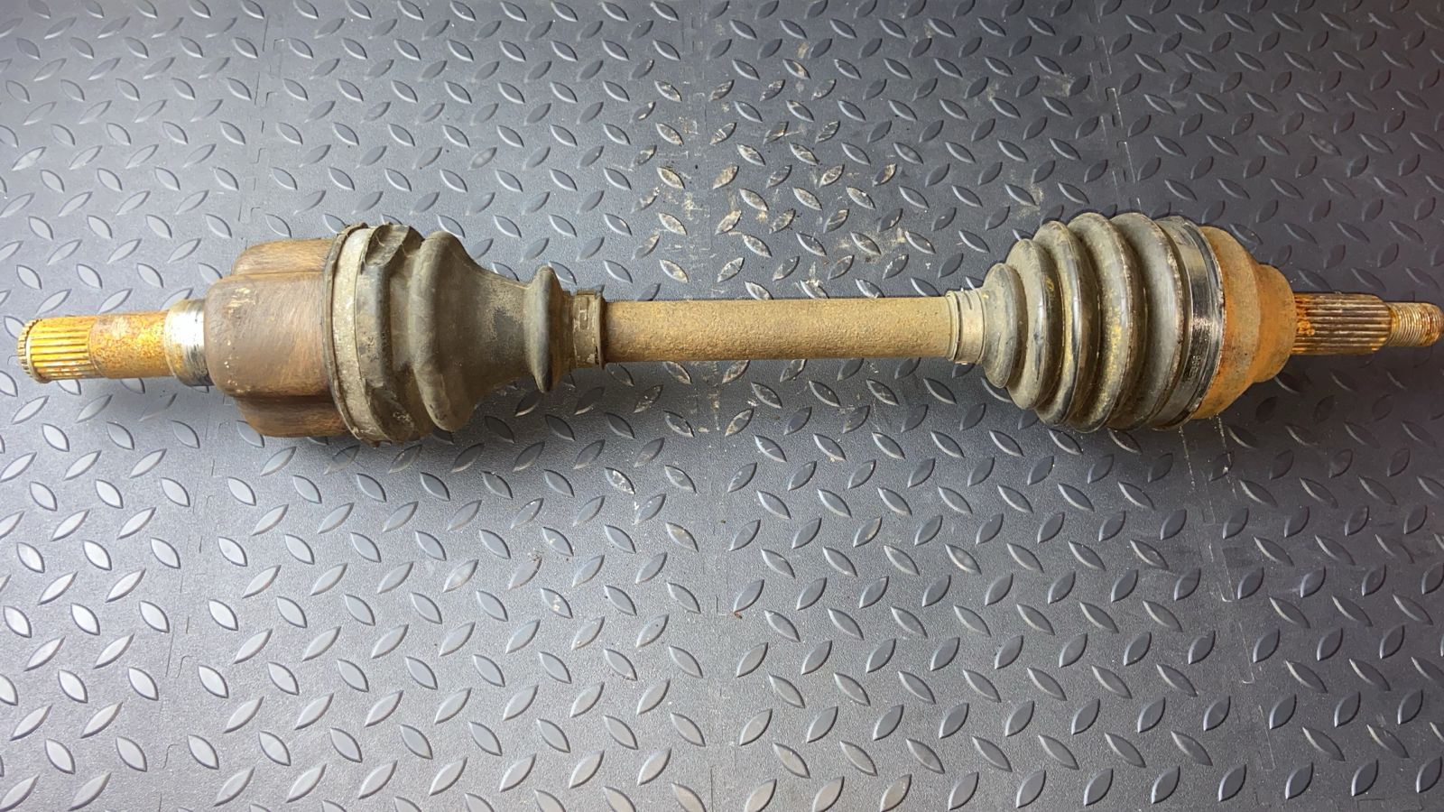 Полуось передняя левая Ford Mondeo/3 2000-2007