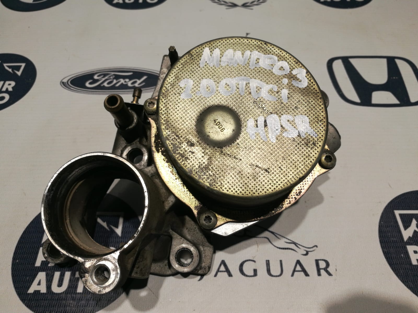 Насос вакуумный Ford Mondeo/3 2000-2007