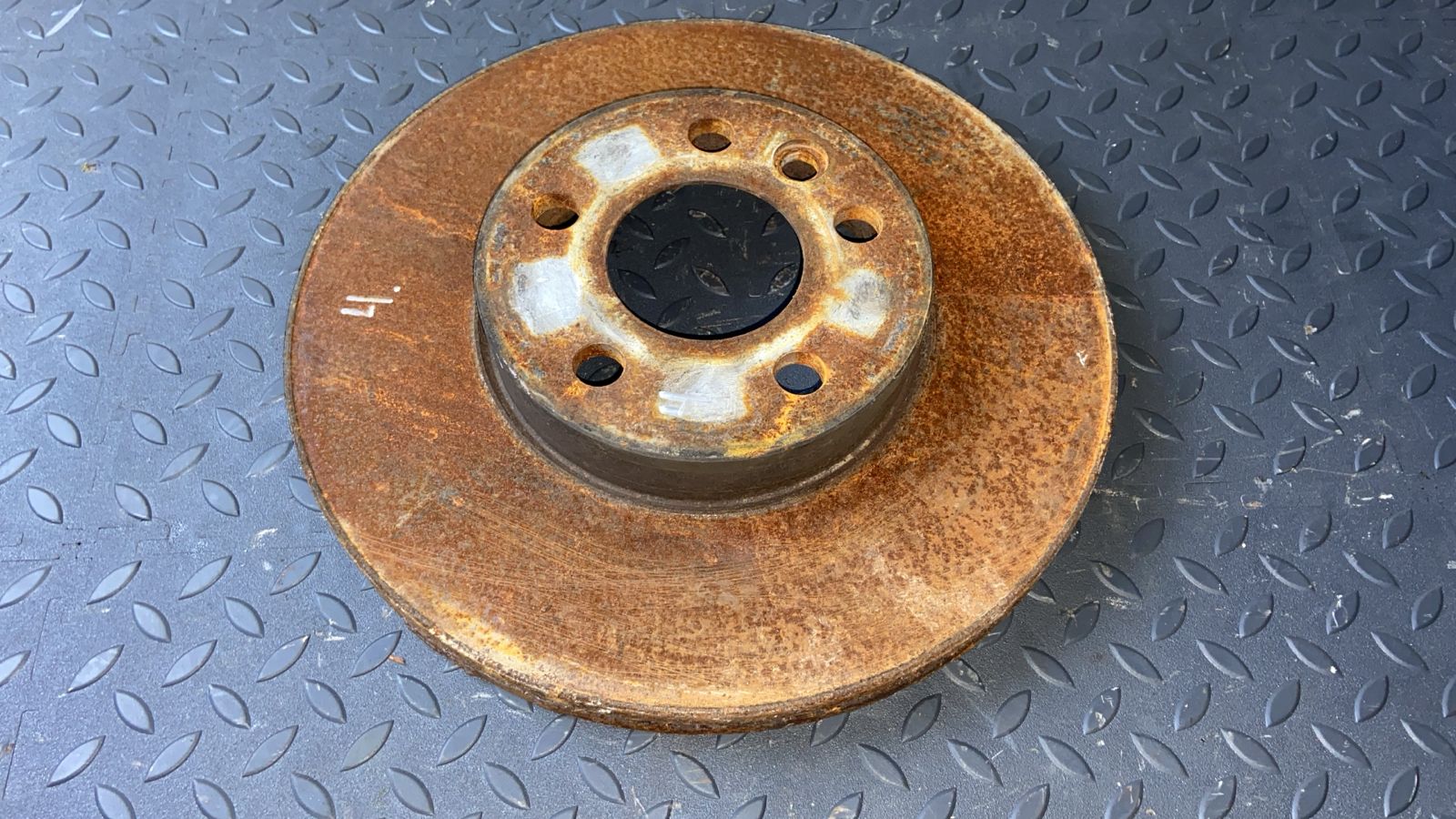 Диск тормозной передний Ford Galaxy 1995-2006