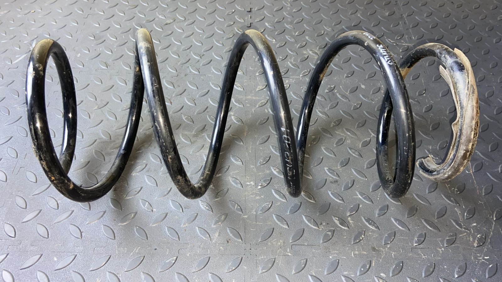 Пружина передняя Renault Megane/2 2002-2009