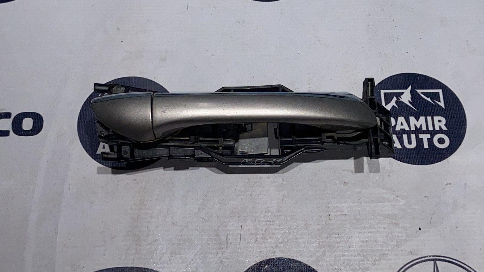 Ручка двери передняя правая Mercedes E/W211 2002-2009