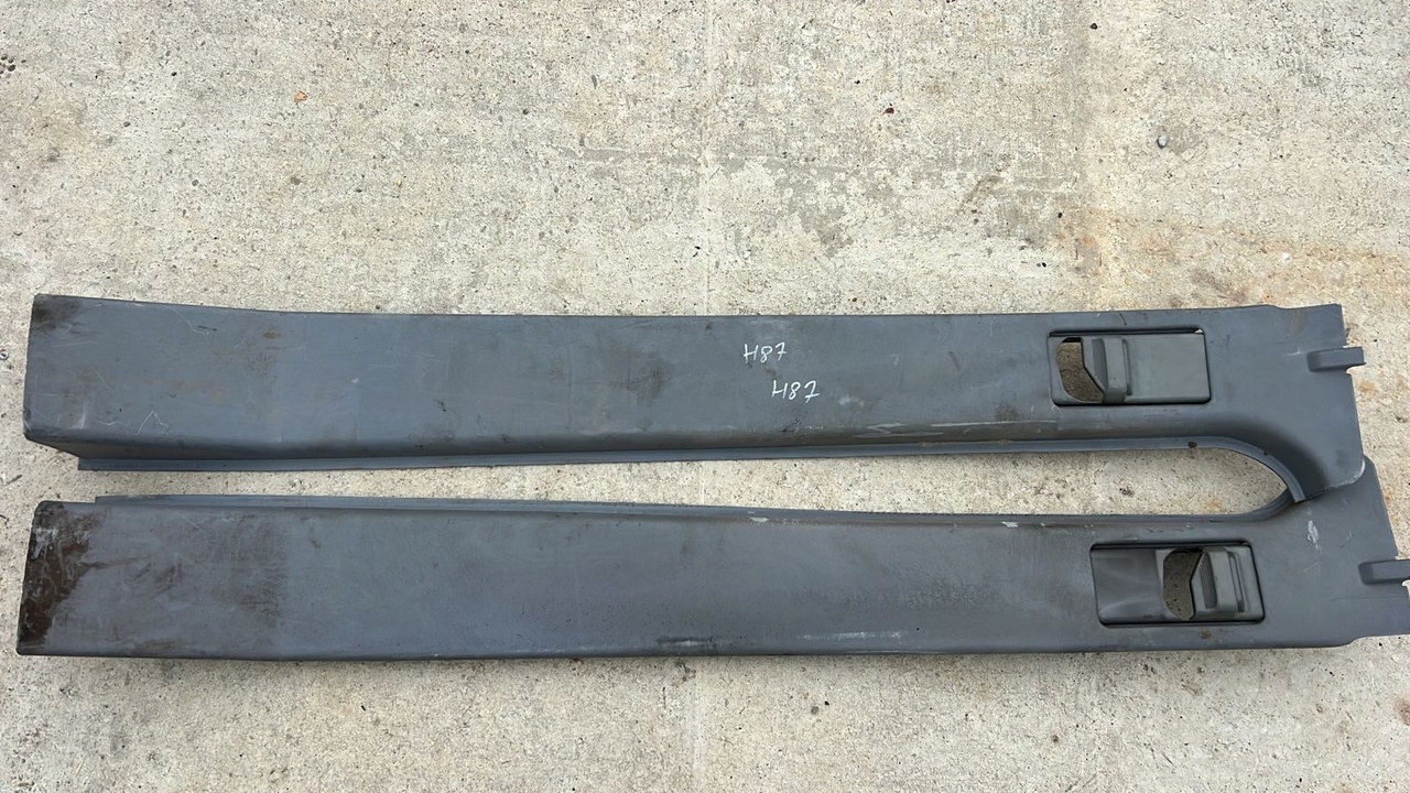 Накладка стойки Mercedes Sprinter/W901-W909 1995-н.в.