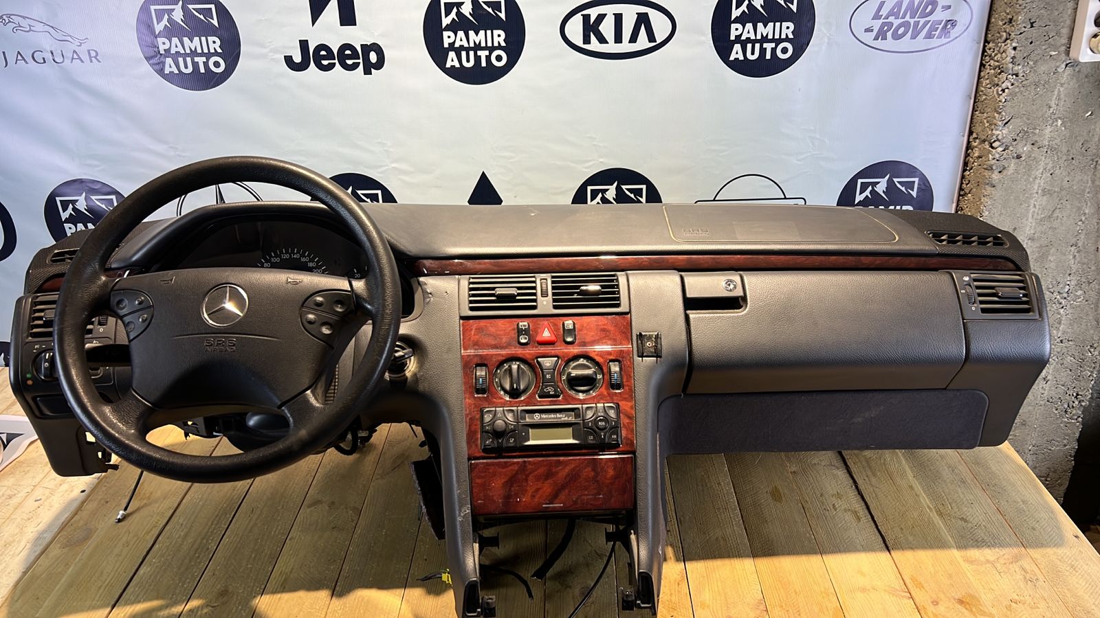 Торпедо Mercedes E/W210 1995-2003