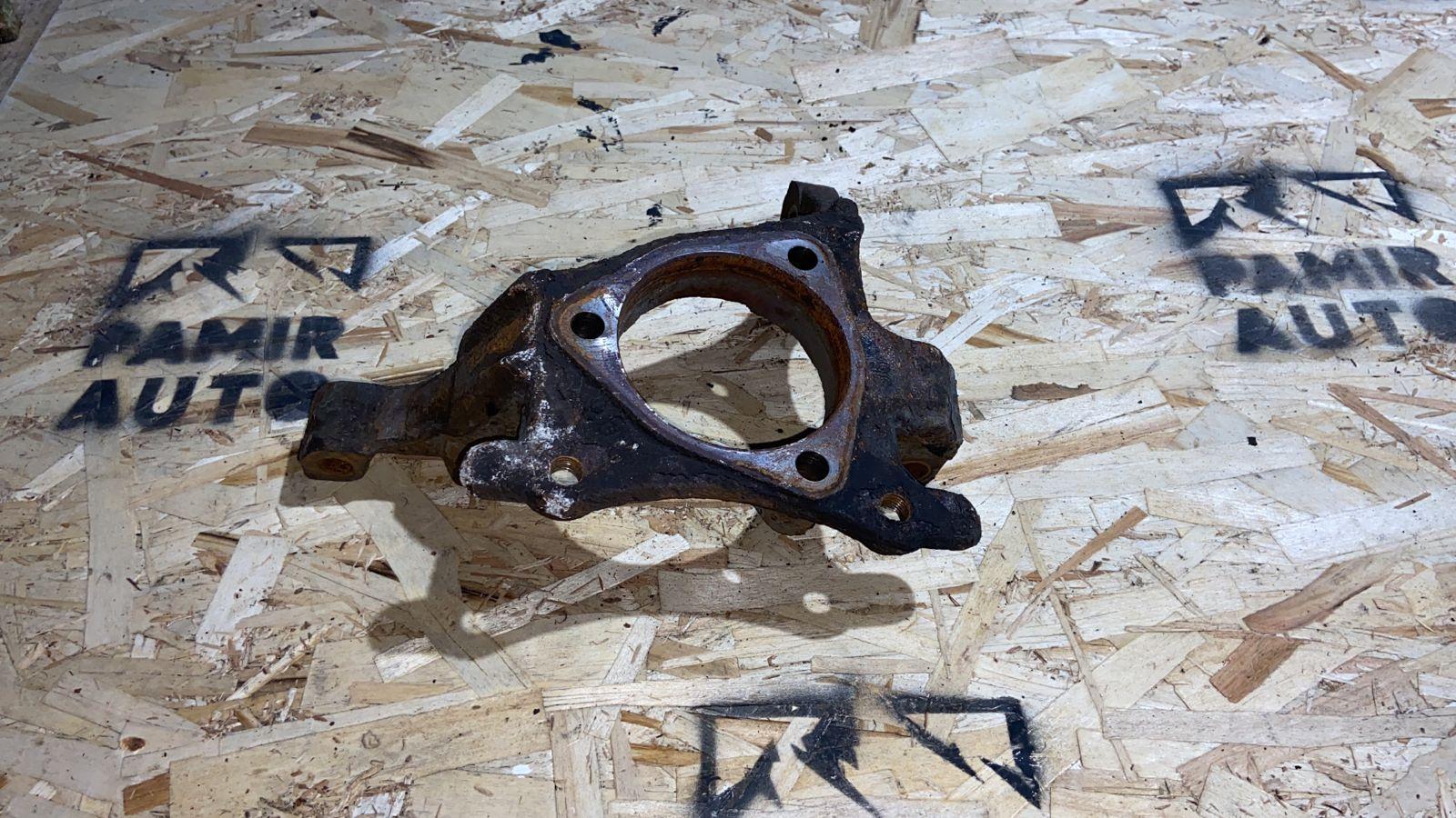 Кулак поворотный передний левый Opel Zafira/B 2005-2014