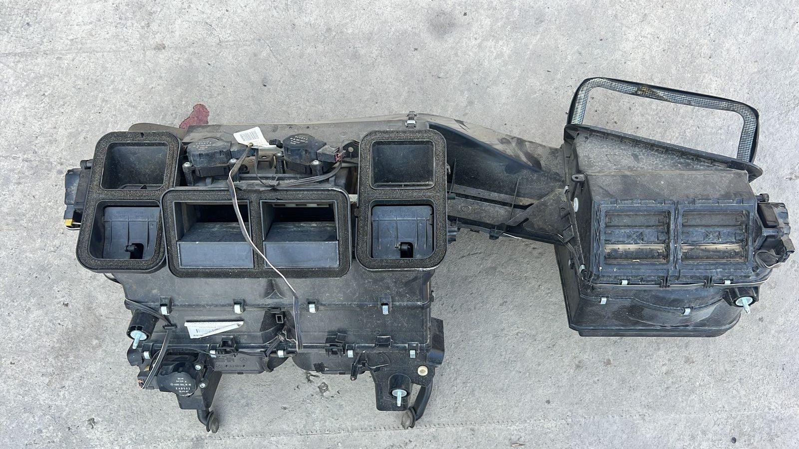Корпус отопителя Mercedes E/W211 2002-2009