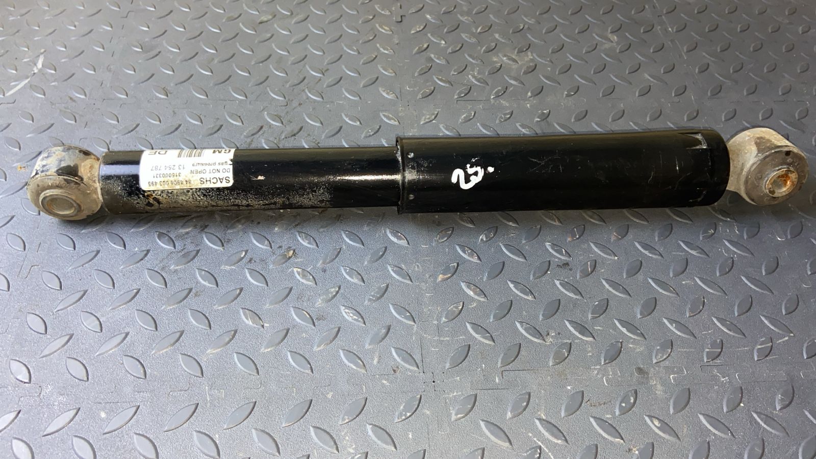 Амортизатор задний Opel Vectra/C 2002-2008