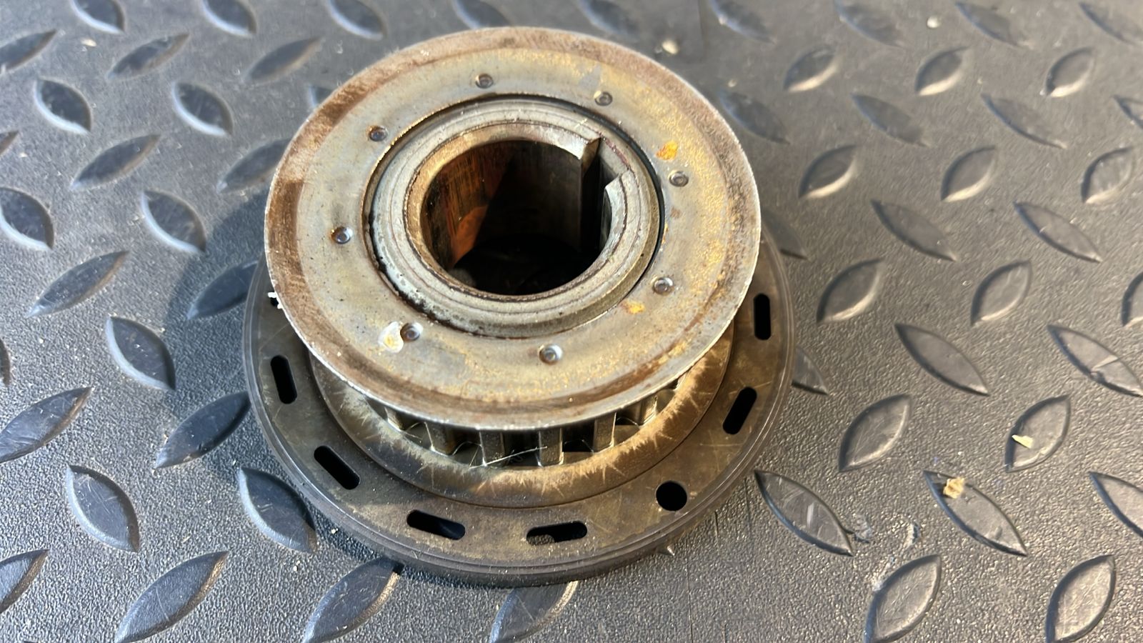 Шестерня коленвала Ford Focus/2 2004-2011