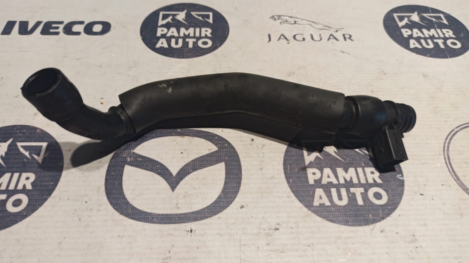 Патрубок картерных газов Mercedes Sprinter/W901-W909 1995-н.в.