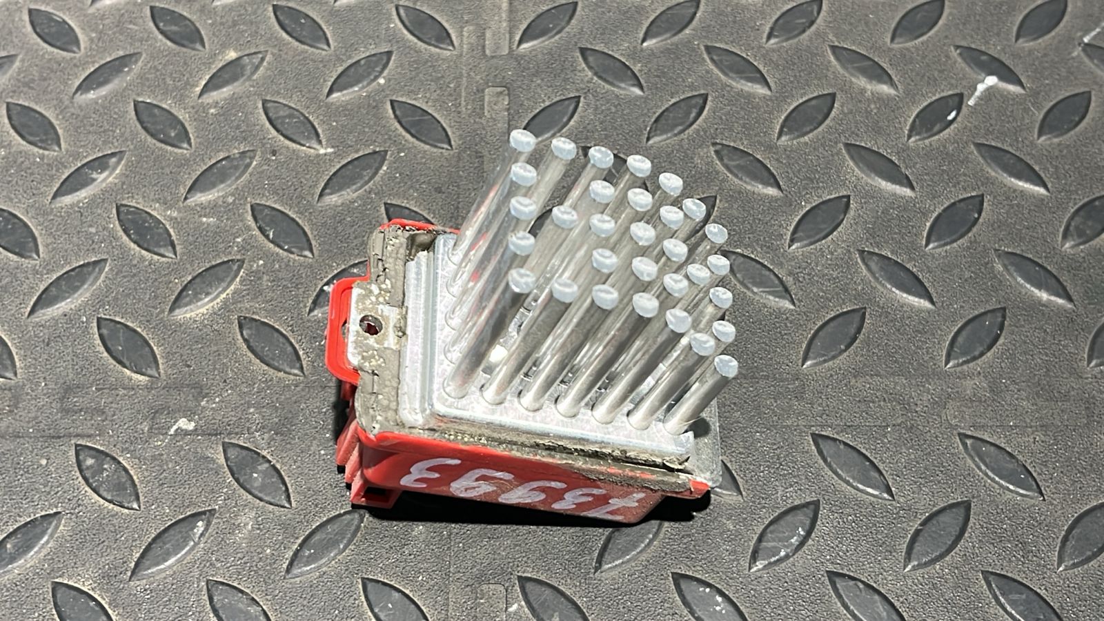 Резистор отопителя Volkswagen Golf/4 1997-2006