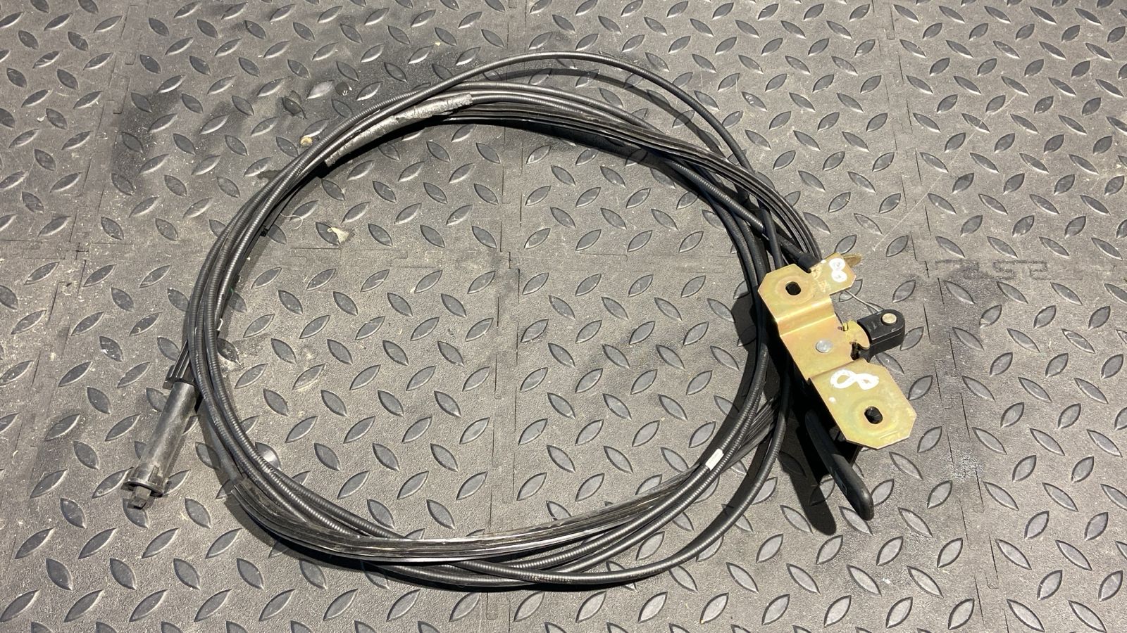 Трос замка капота Ford Mondeo/3 2000-2007