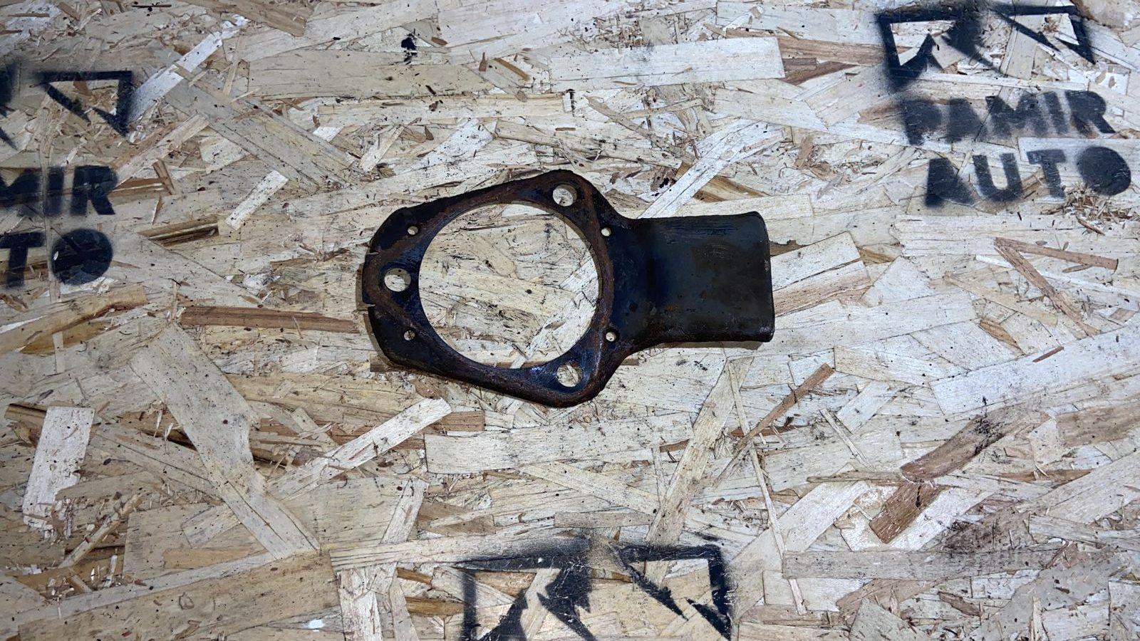 Щит тормозной (Пыльник) передний Opel Zafira/B 2005-2014