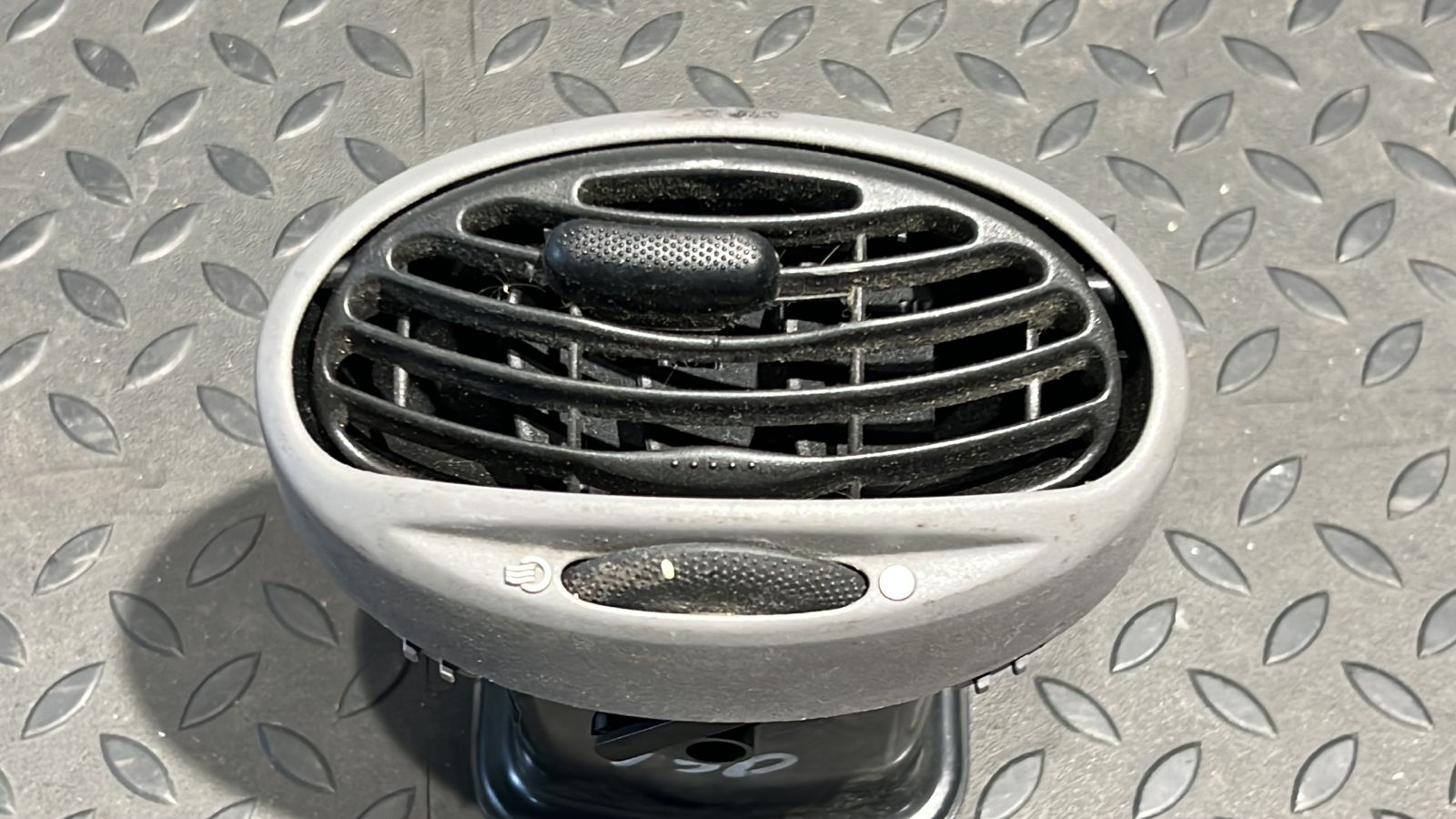 Дефлектор воздушный Ford Focus 1998-2007