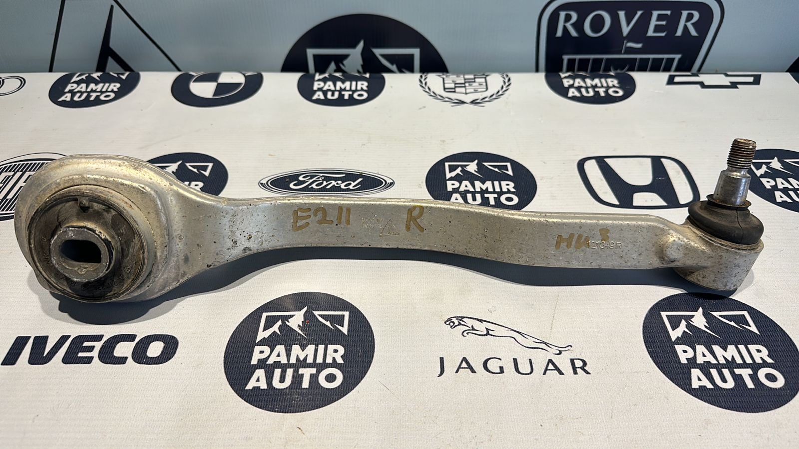 Рычаг передний правый Mercedes E/W211 2002-2009