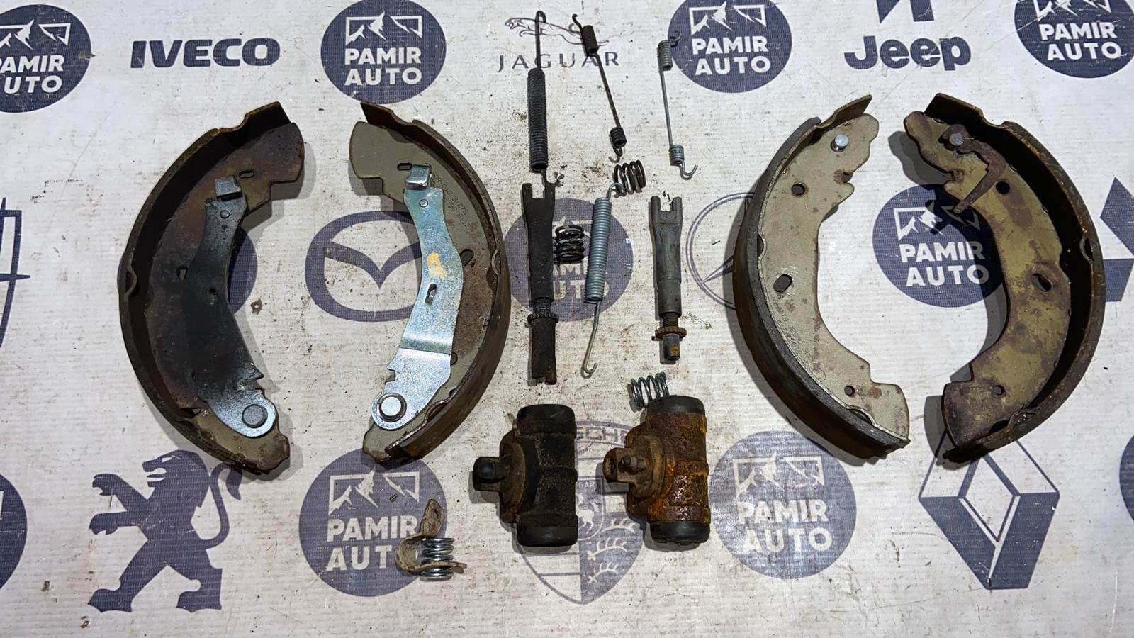 Механизм стояночного тормоза Ford Transit 2000-2006