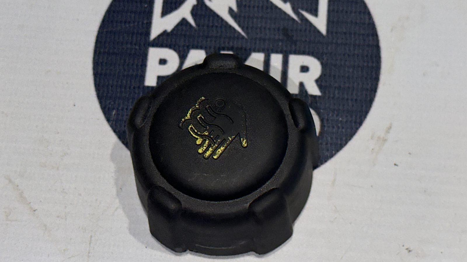 Крышка расширительного бачка Renault Scenic/2 2003-2009