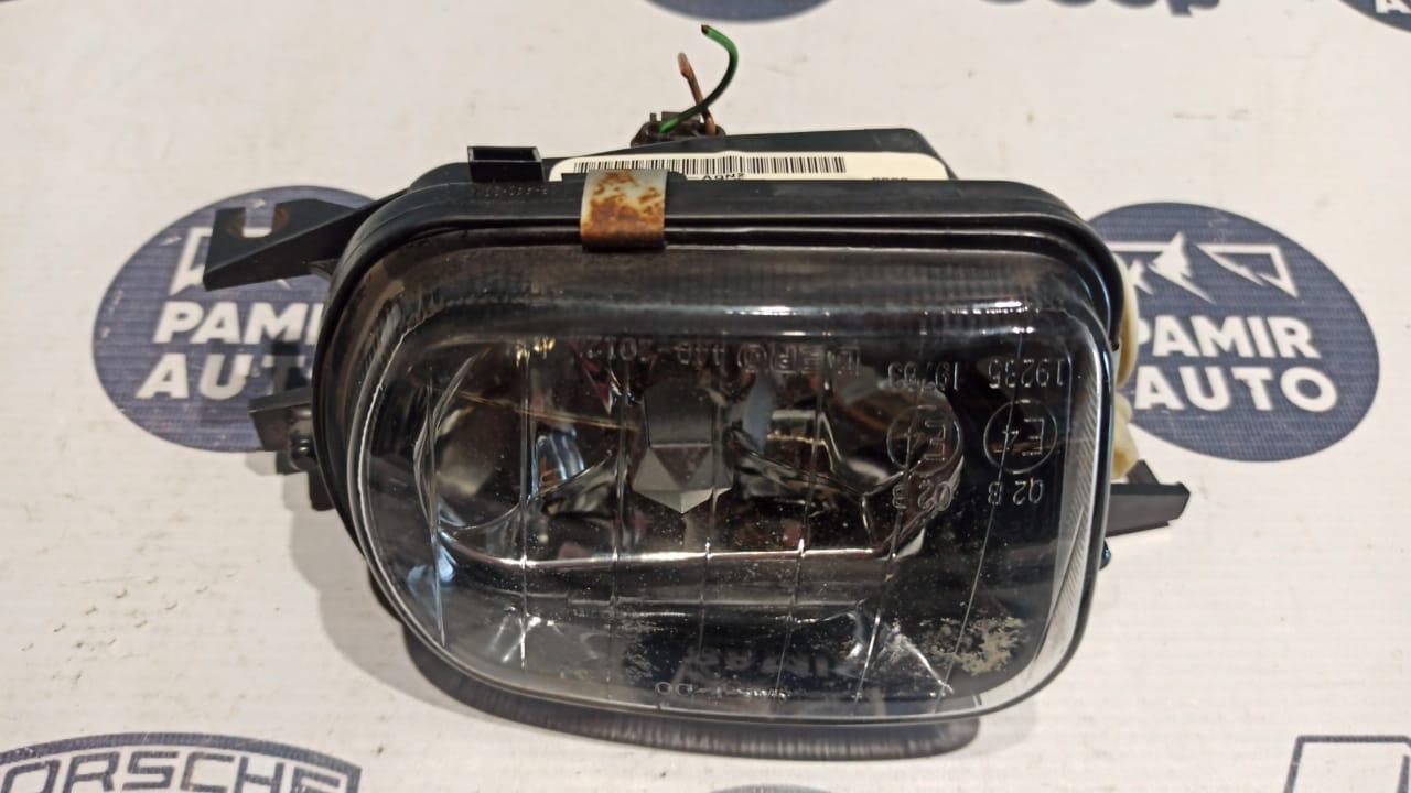 Фара противотуманная левая Mercedes C/W203 2000-2008