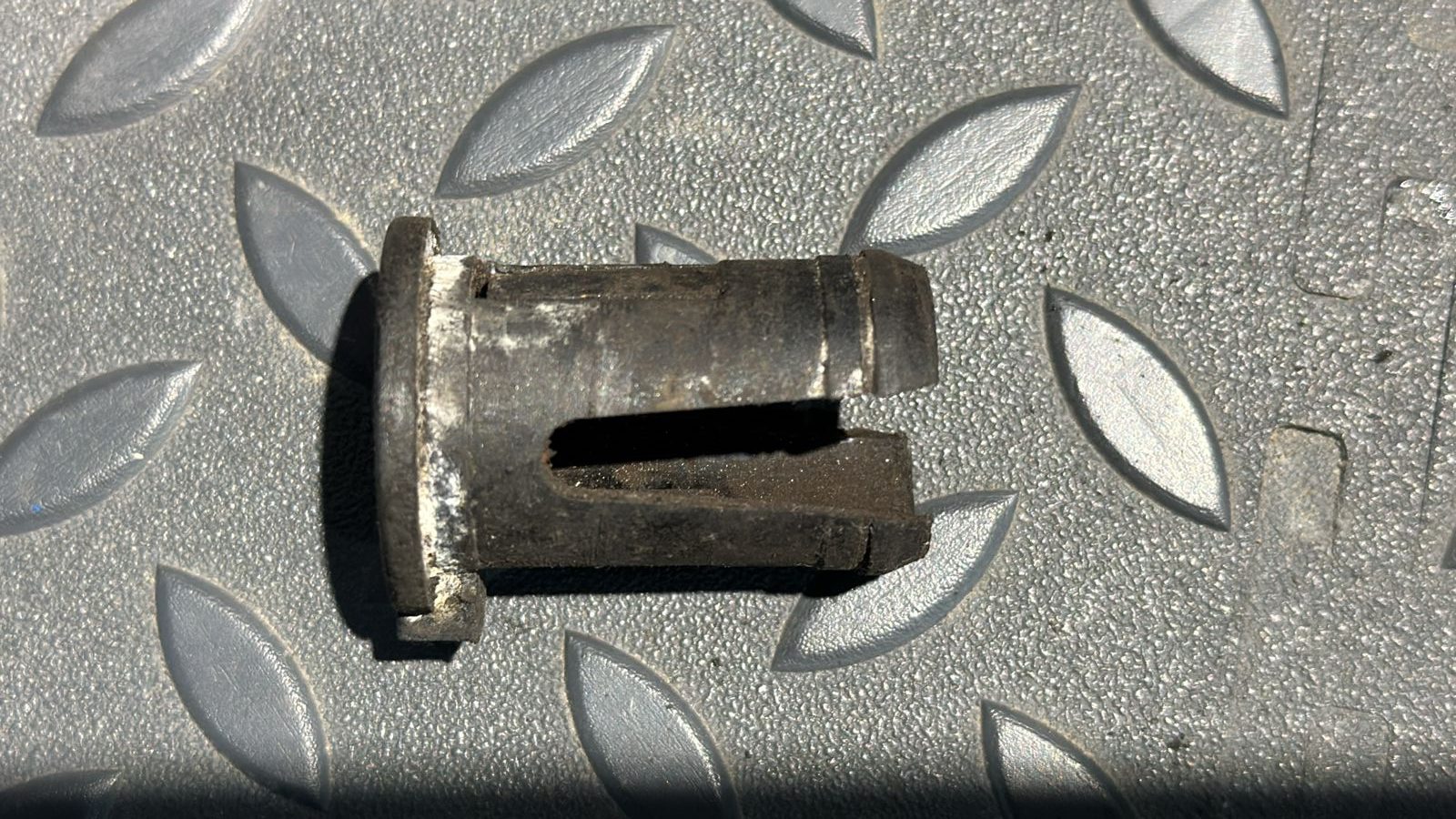 Втулка цилиндра сцепления Opel Astra/H 2004-2014